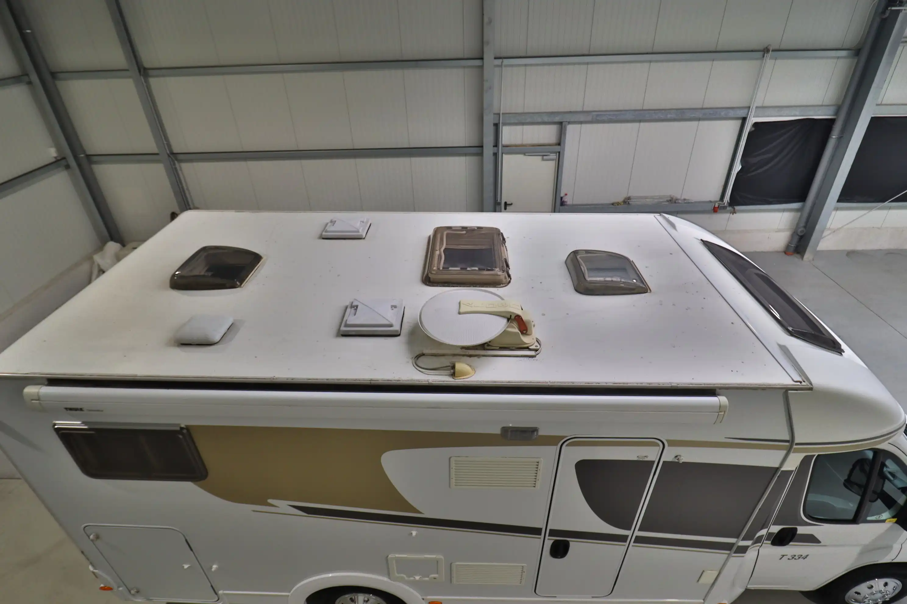 CARADO T 334 - Ansicht 4